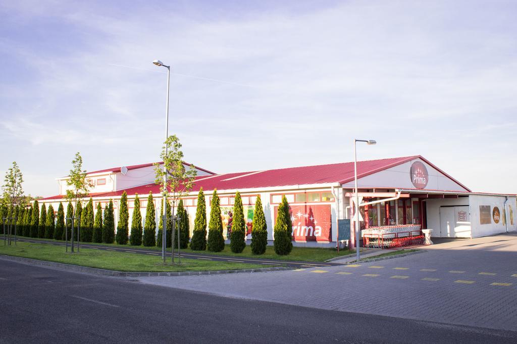 Marina-Bük Apartmanház Buk Exterior foto