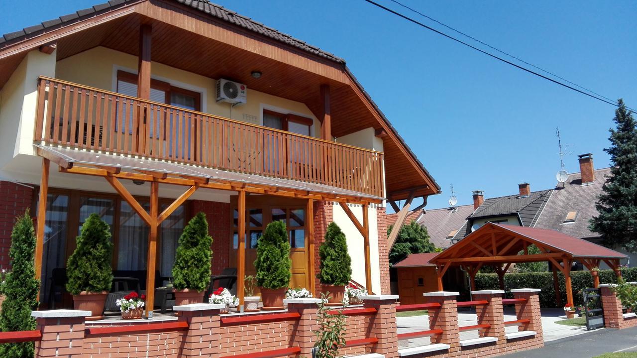 Marina-Bük Apartmanház Buk Exterior foto