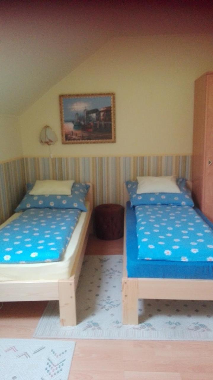 Marina-Bük Apartmanház Buk Exterior foto